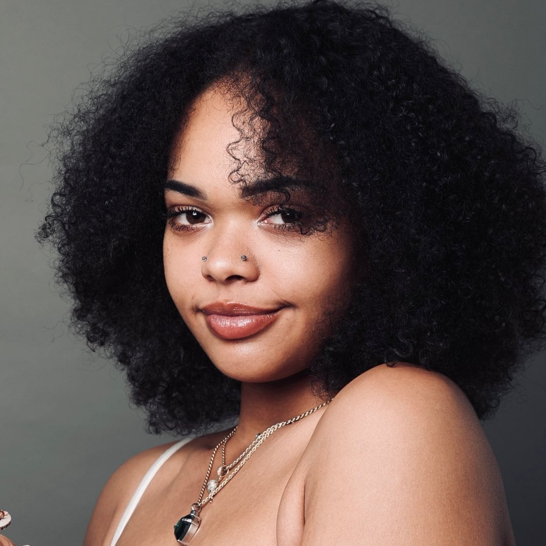💫 ⁠@genunieshai (#ThizzlerVideoVS August 3, 2023)