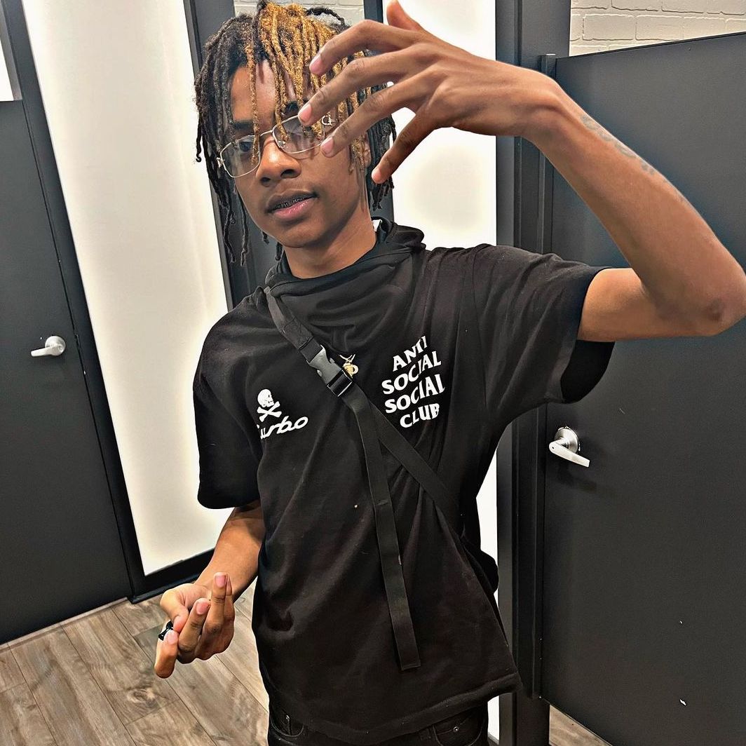 💫  @tkaytwentytwo (#ThizzlerVideoVS Mar 30, 2023)