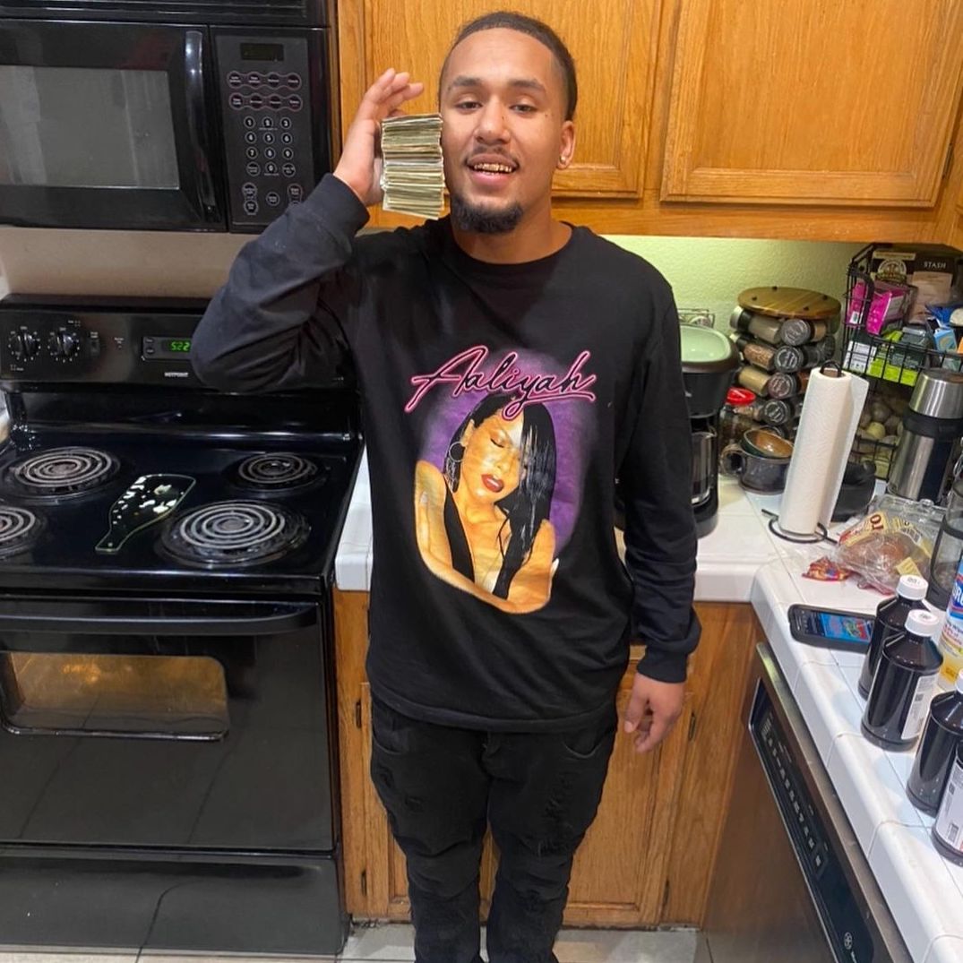 💫 @taskkayyttb (#ThizzlerBarWars Apr 5, 2023)